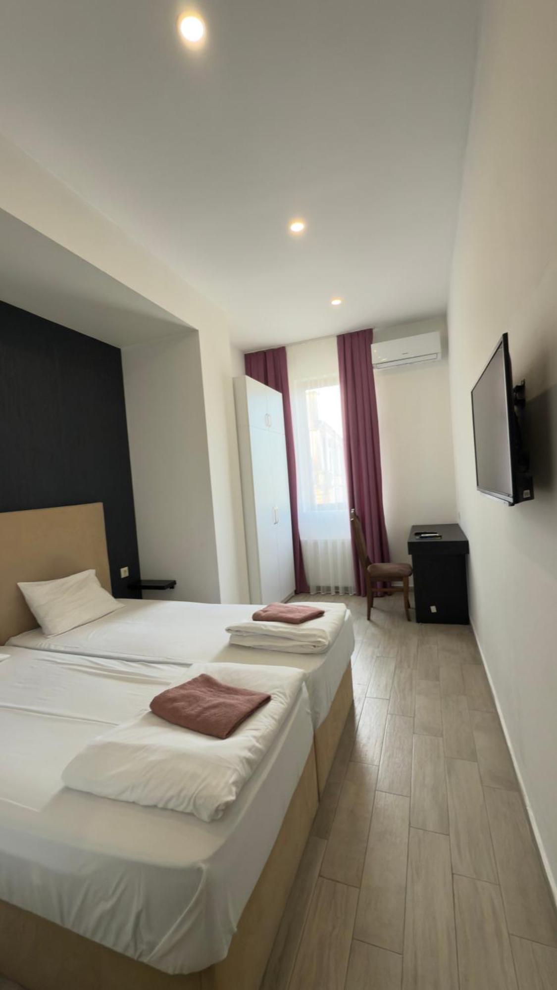 Star Hotel Kutaiszi Kültér fotó