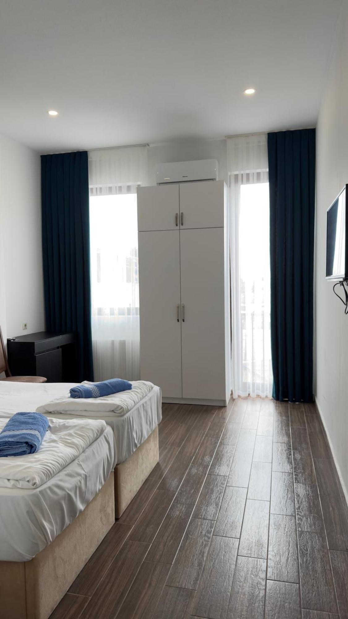 Star Hotel Kutaiszi Kültér fotó